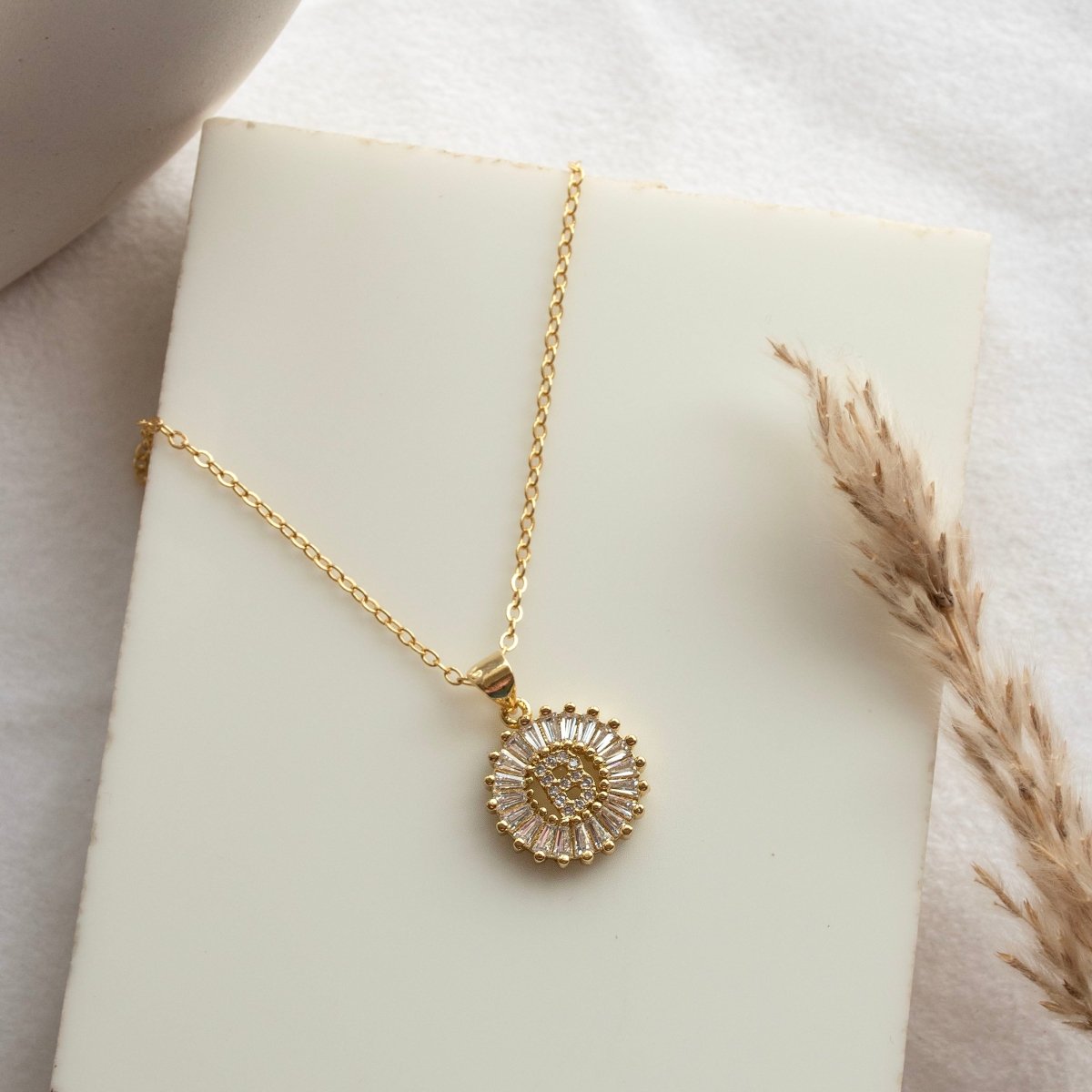 The Personalised Initial Necklace - Upakarnaproduct_type