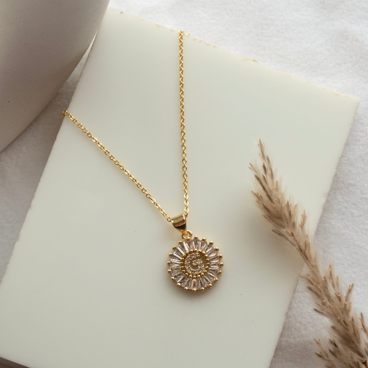 The Personalised Initial Necklace - Upakarnaproduct_type