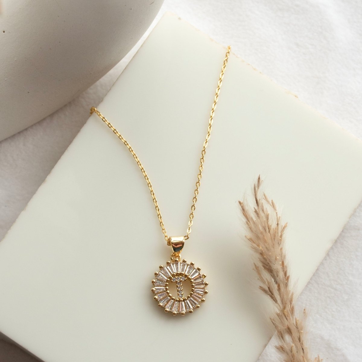 The Personalised Initial Necklace - Upakarnaproduct_type