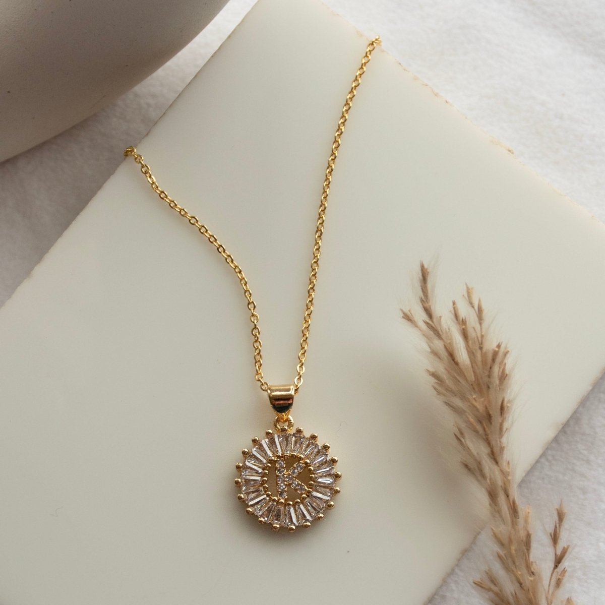 The Personalised Initial Necklace - Upakarnaproduct_type