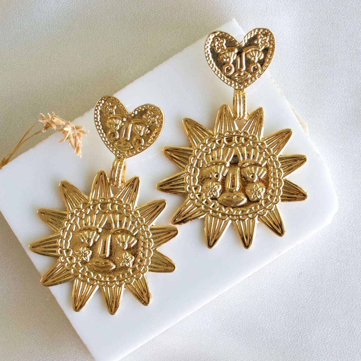 The Sun Statement Earrings - Upakarnaproduct_type