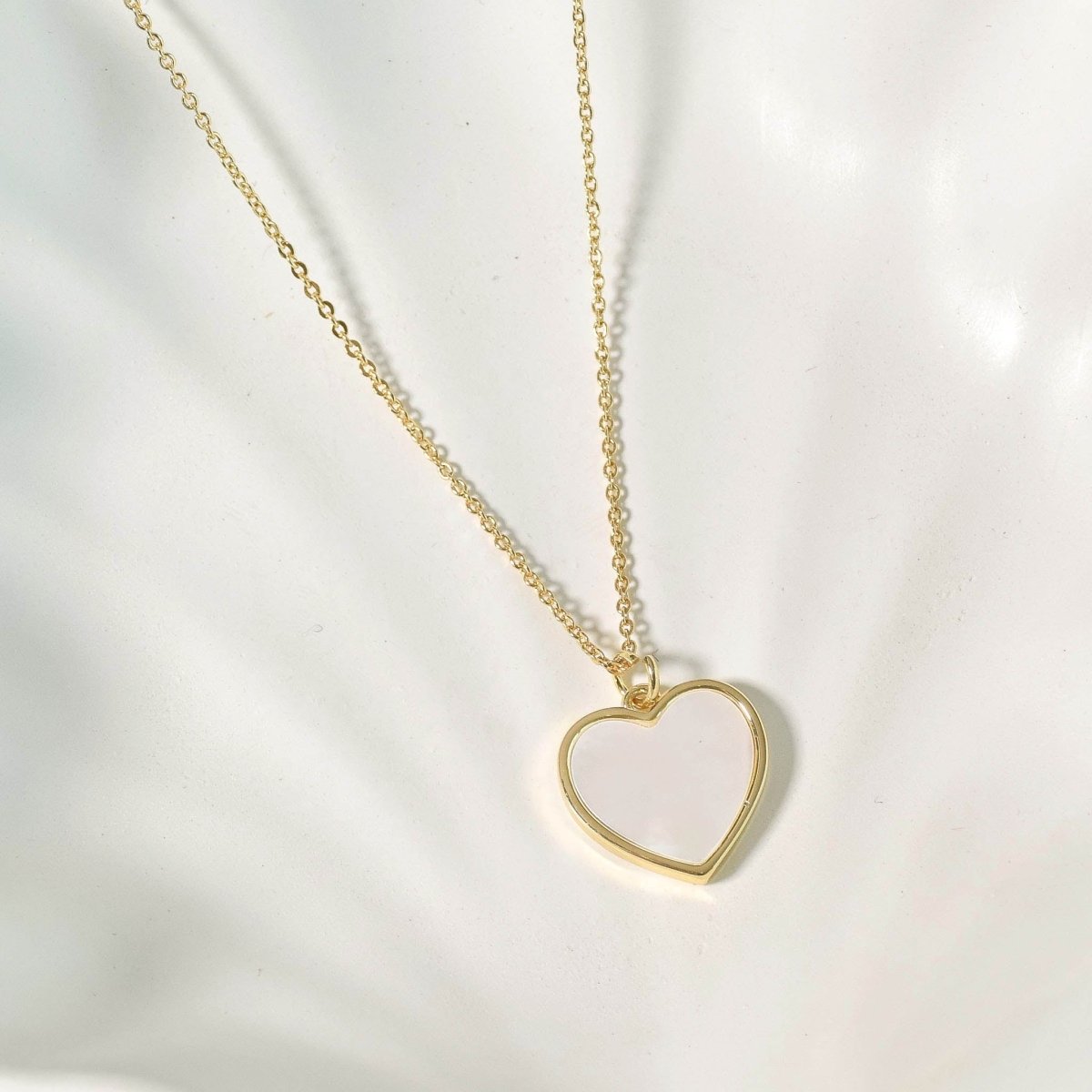 Timeless Heart Necklace - Upakarnaproduct_type