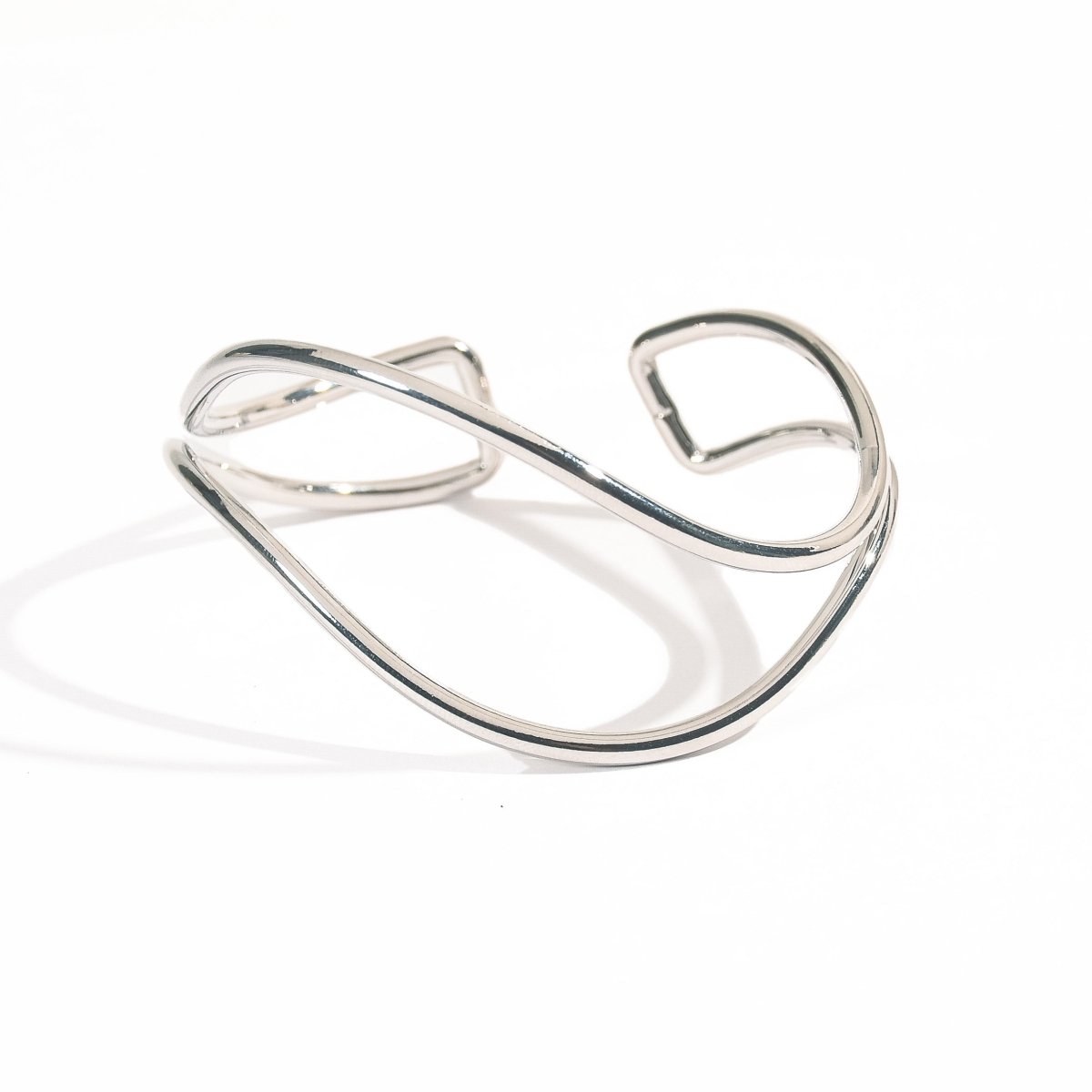 Wave Crest Cuff Bangle - Upakarnaproduct_type