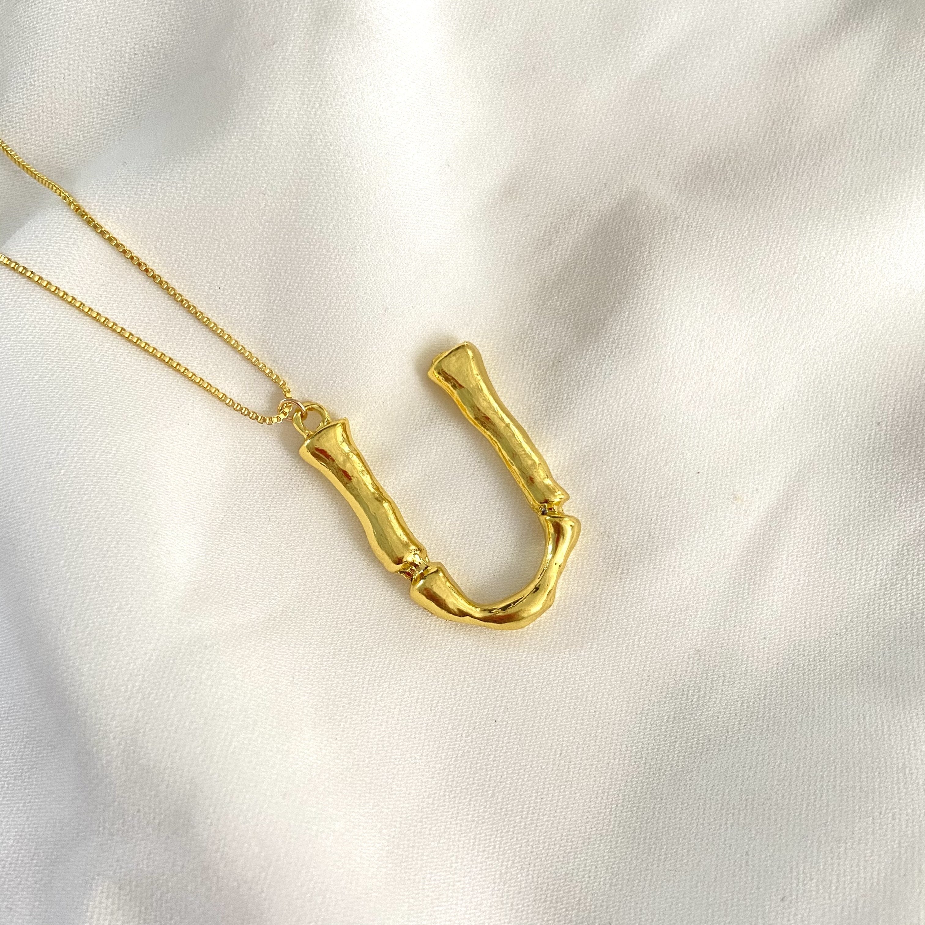 Initial Necklaces - Upakarna Initial Necklaces U A D golden 14