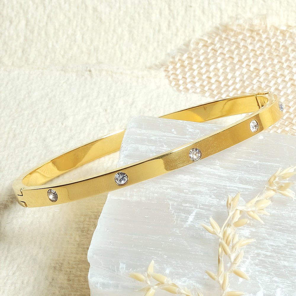 Studded Bangle - Upakarnaproduct_type