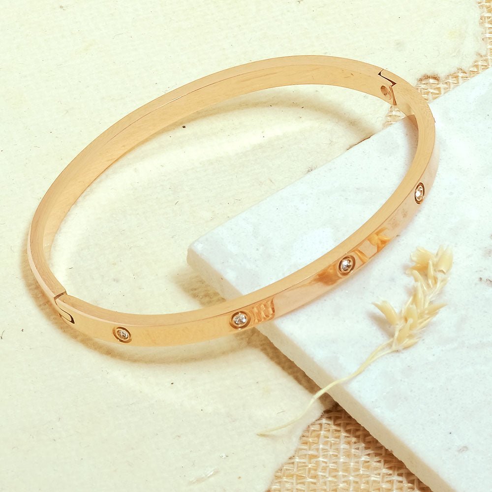 Studded Bangle - Upakarnaproduct_type