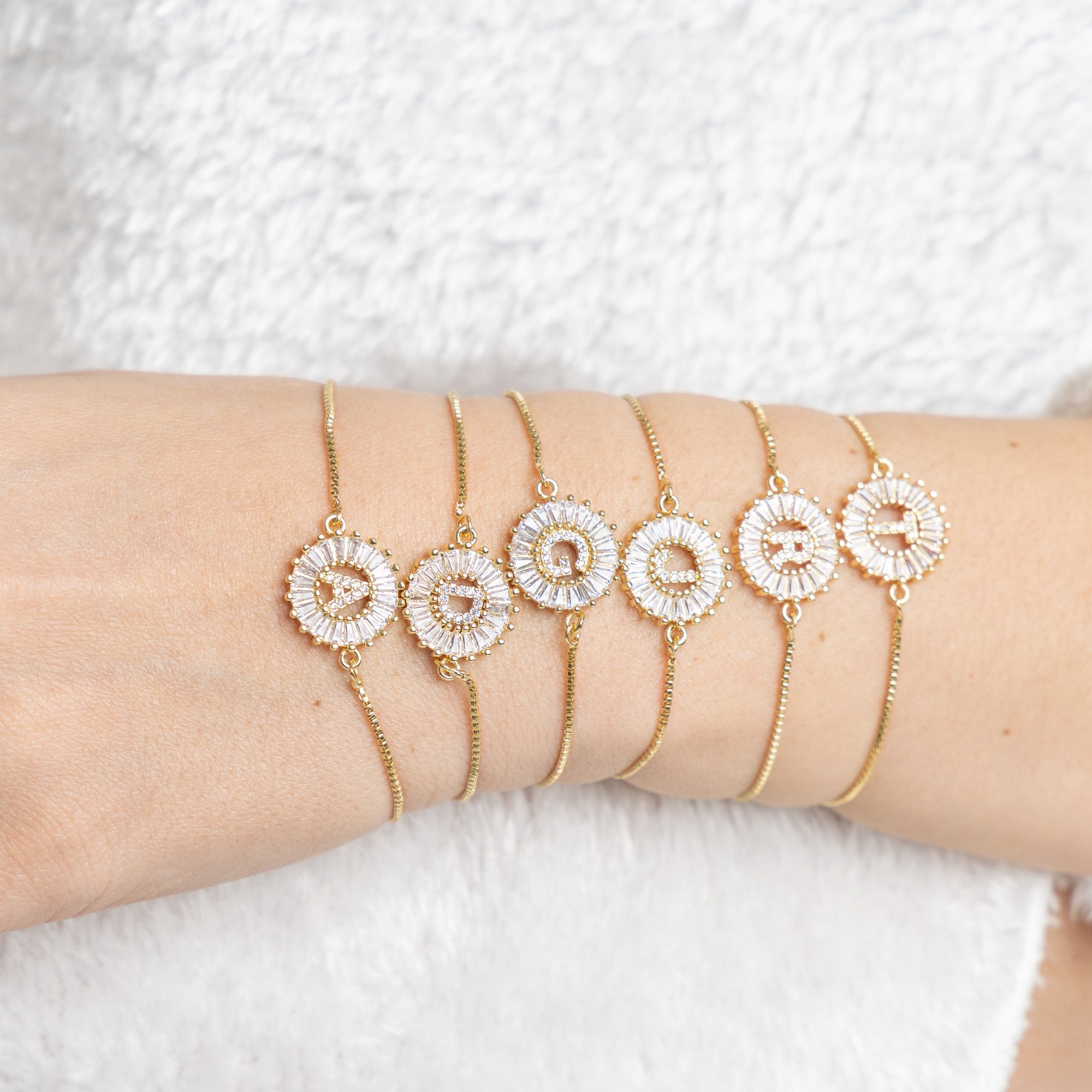 The Personalised Initial Necklace/bracelet - Upakarna The Personalised Initial Necklace/bracelet A Necklace Bracelet Drawstring bracelets Golden 1