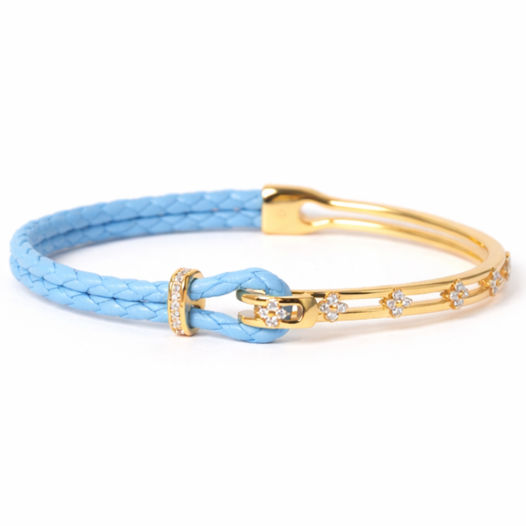Clover Link Thread Bracelet