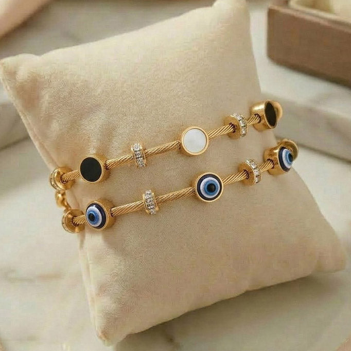 Chic Golden Stack