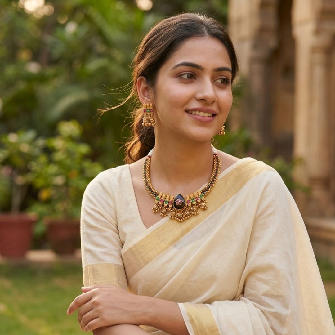 Chandrika necklace set with teardrop pendant and ghungroo drops
