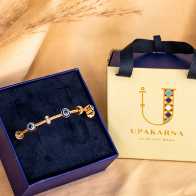 Classic Evil Eye Bangle + Gift Box | golden