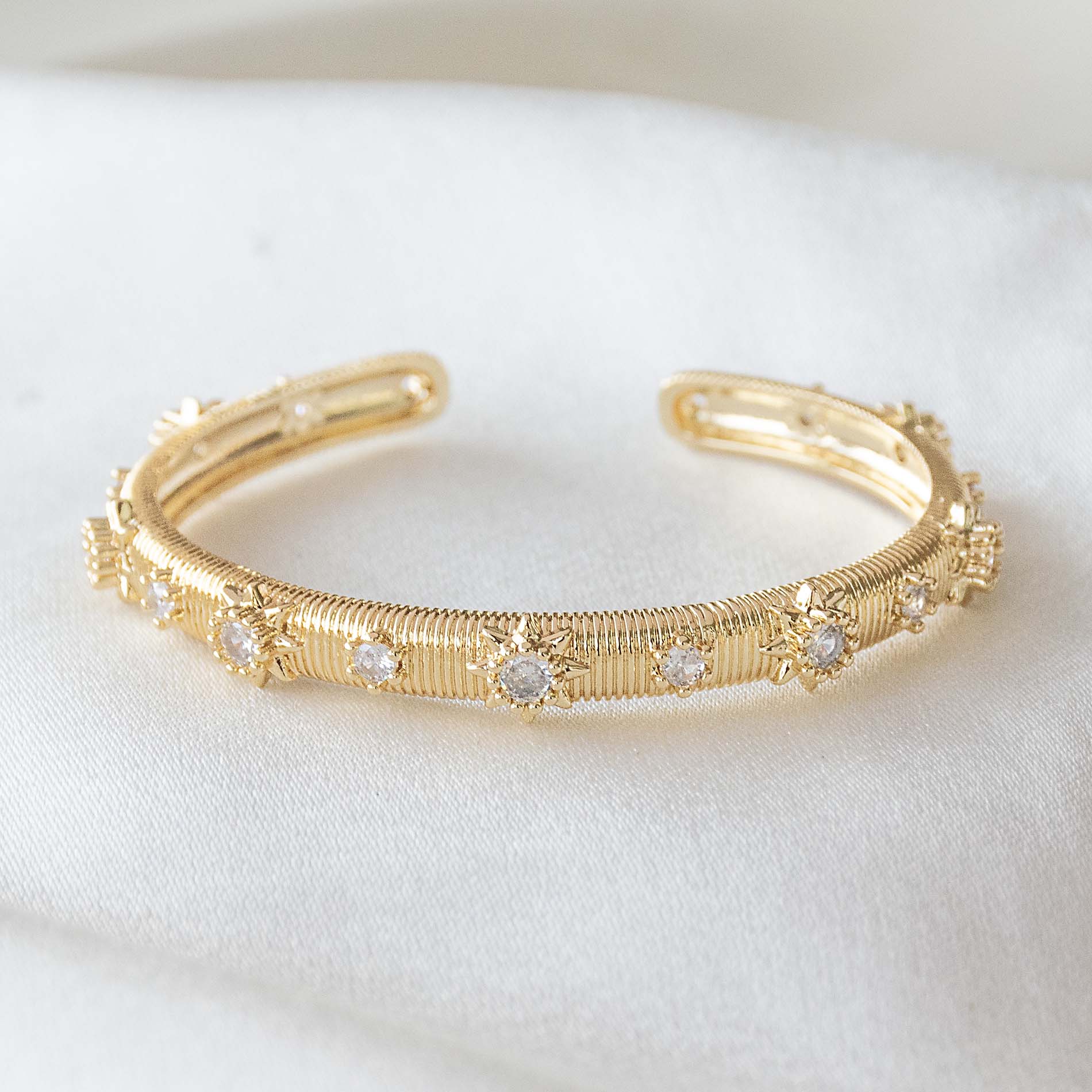 Crochet Studded Dainty Bangle