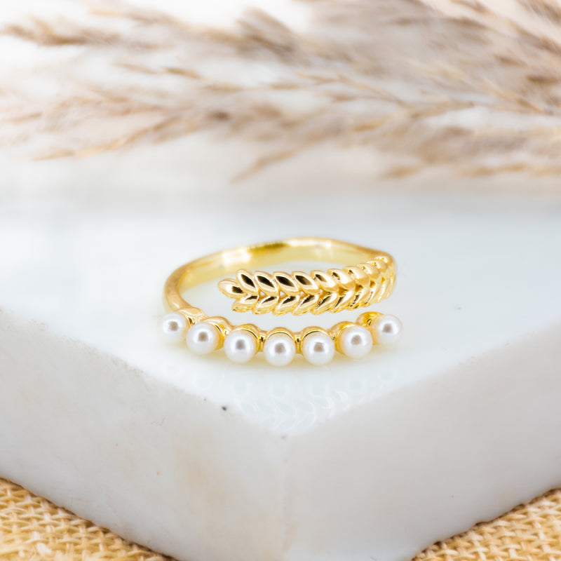 Dual Pearl Feather Ring