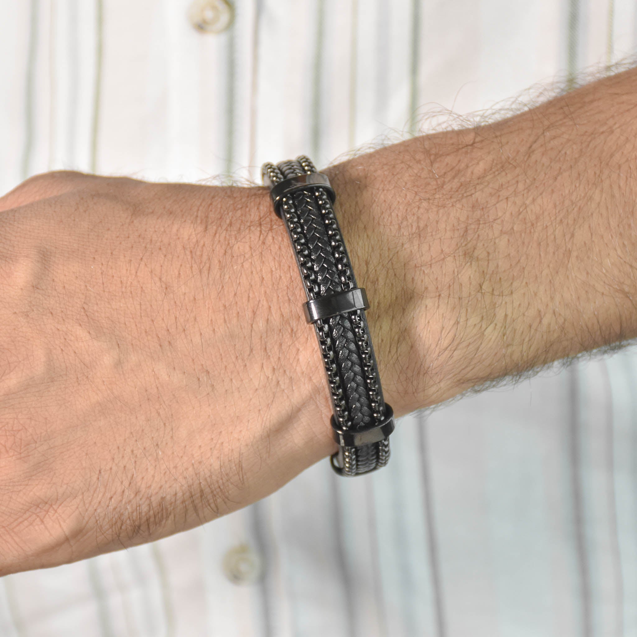 Textured Barrel Men Bracelet