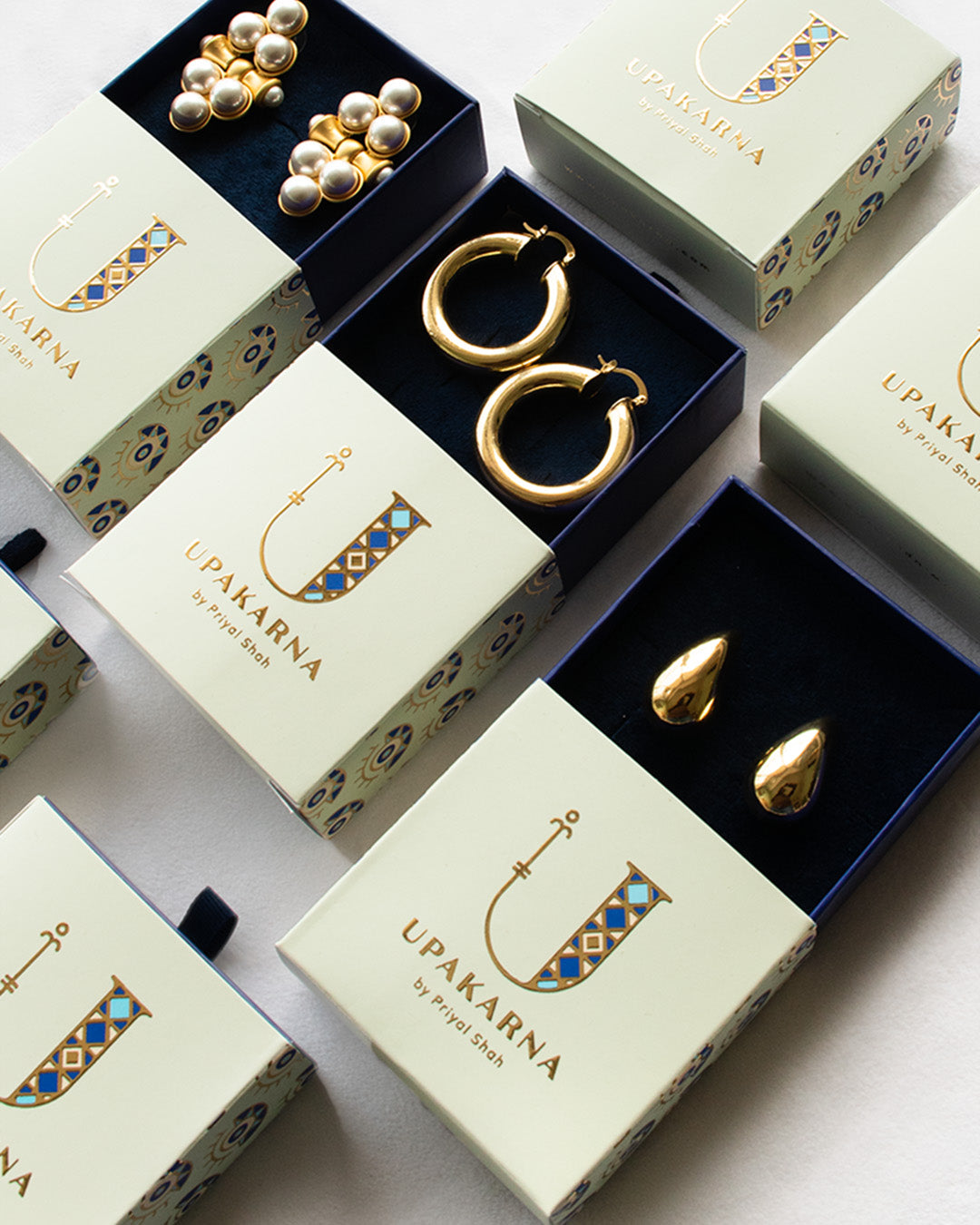 Studded Buckle Link Bangle