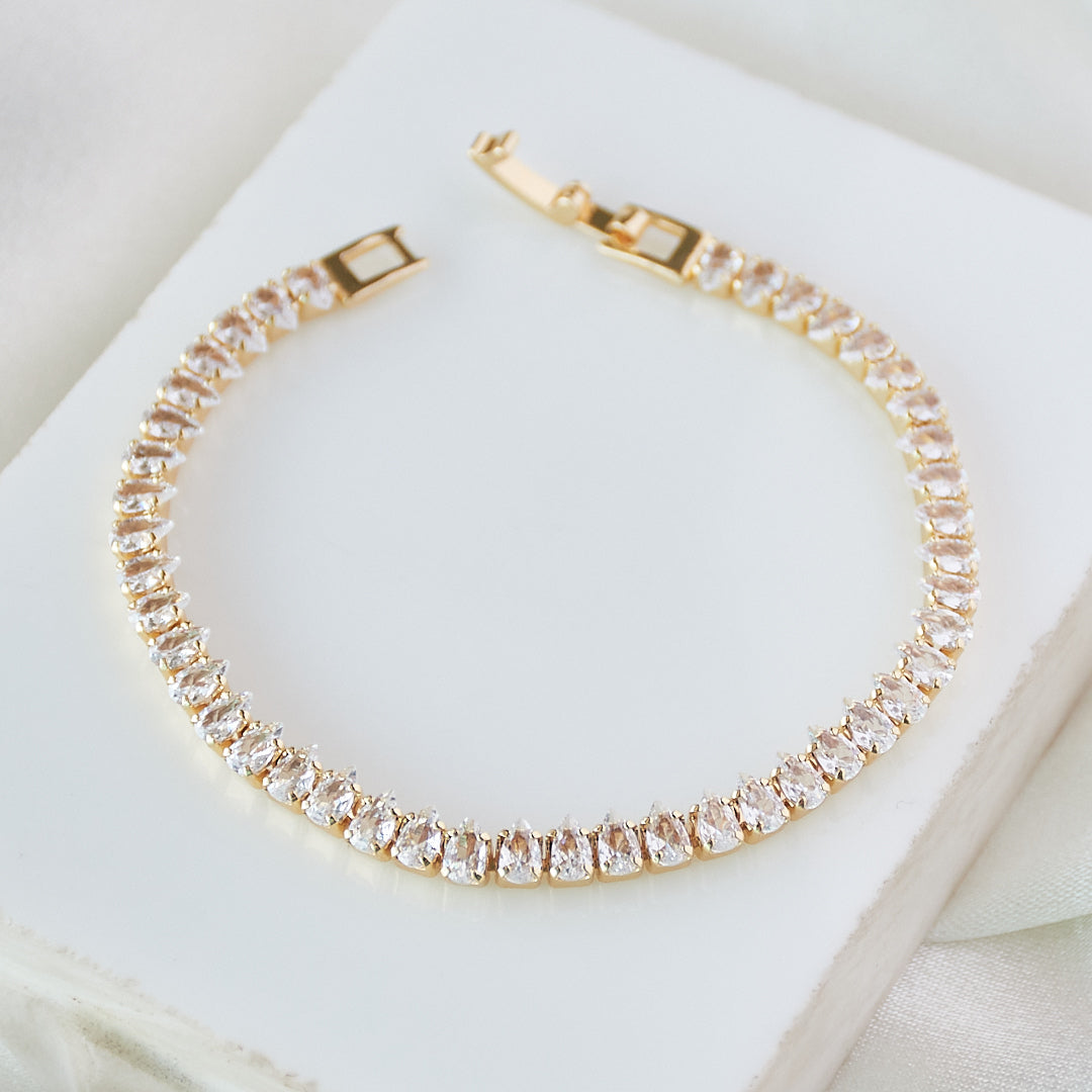 Pear Diamond Tennis Bracelet