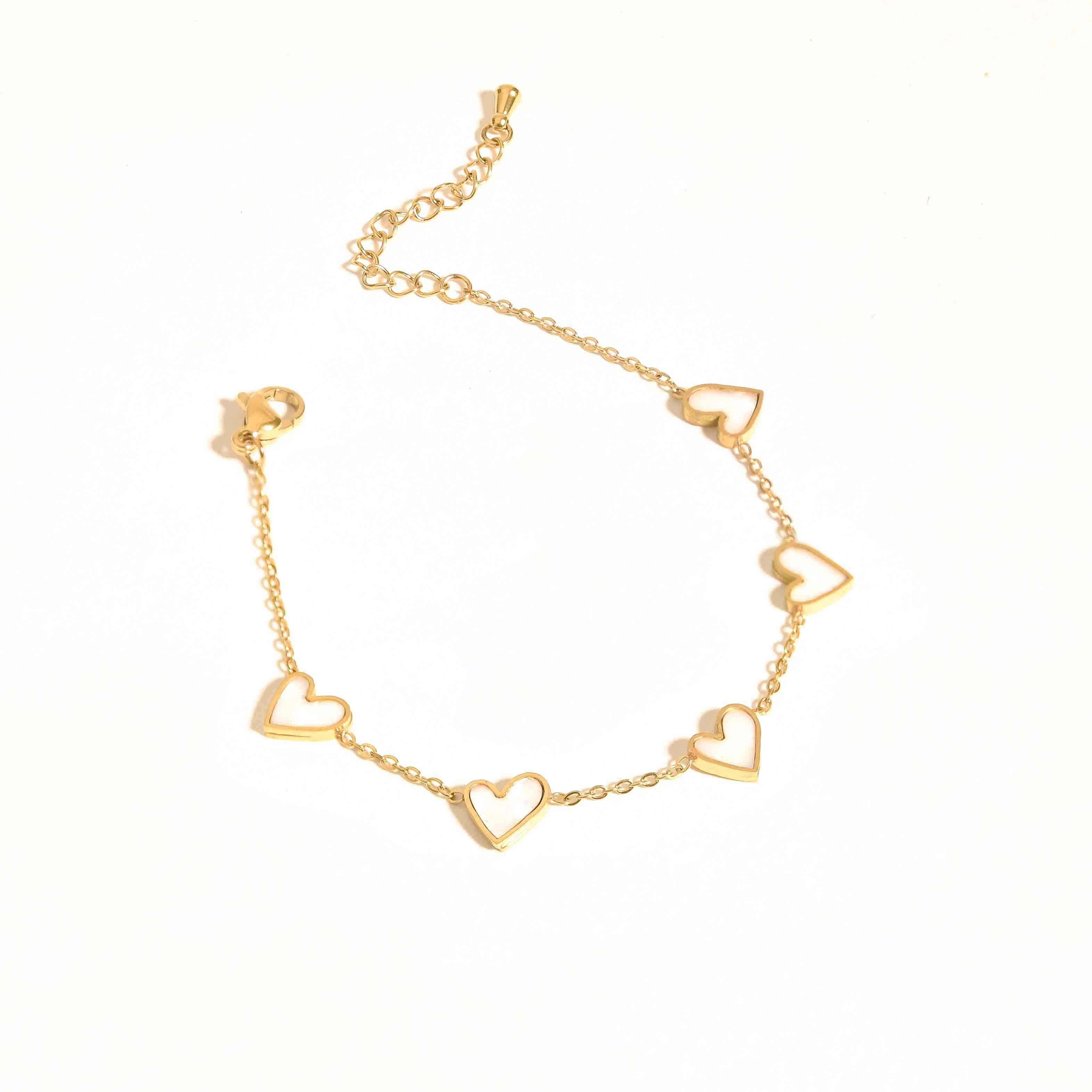Tiny Heart Bracelet