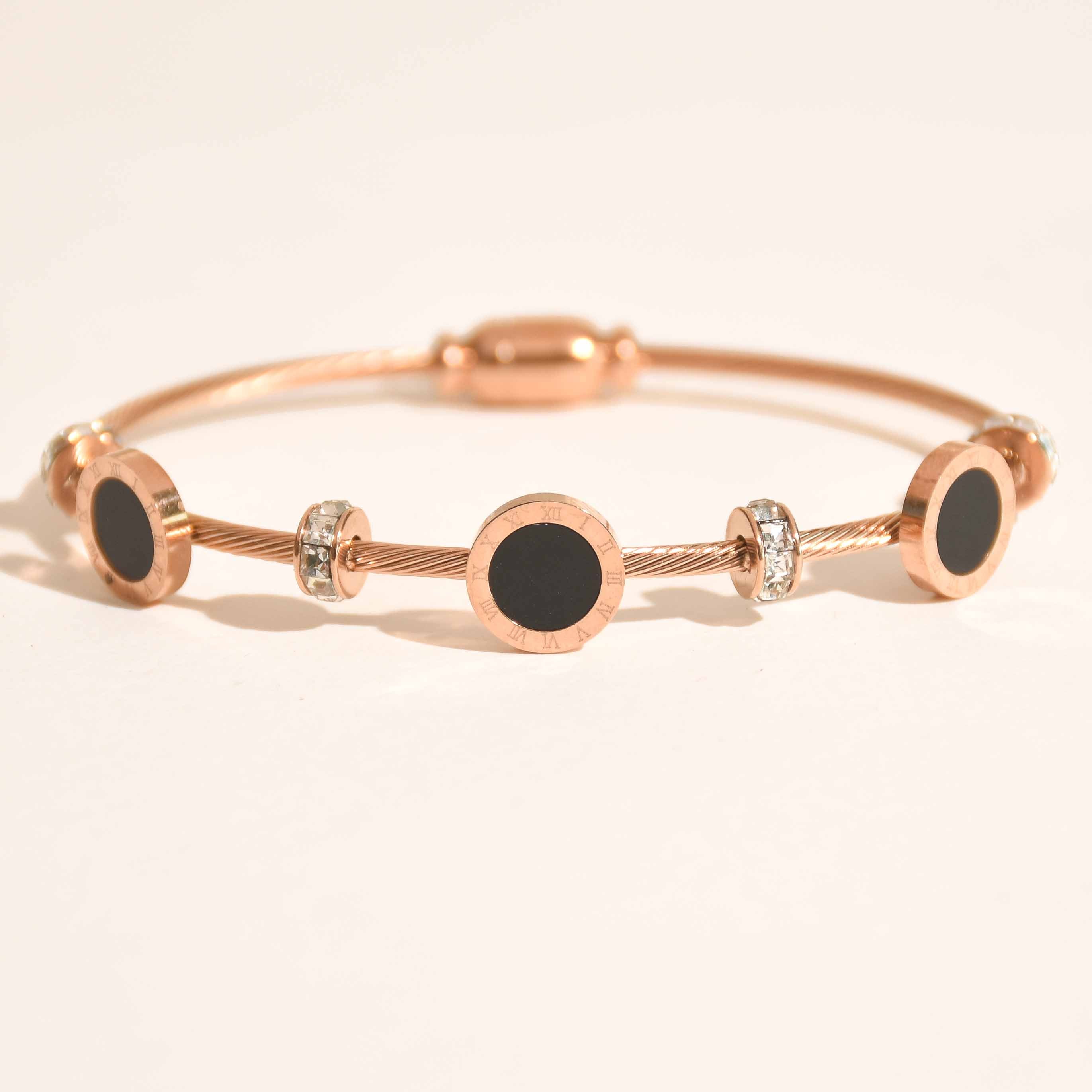 Classic Black Pearl Bangle
