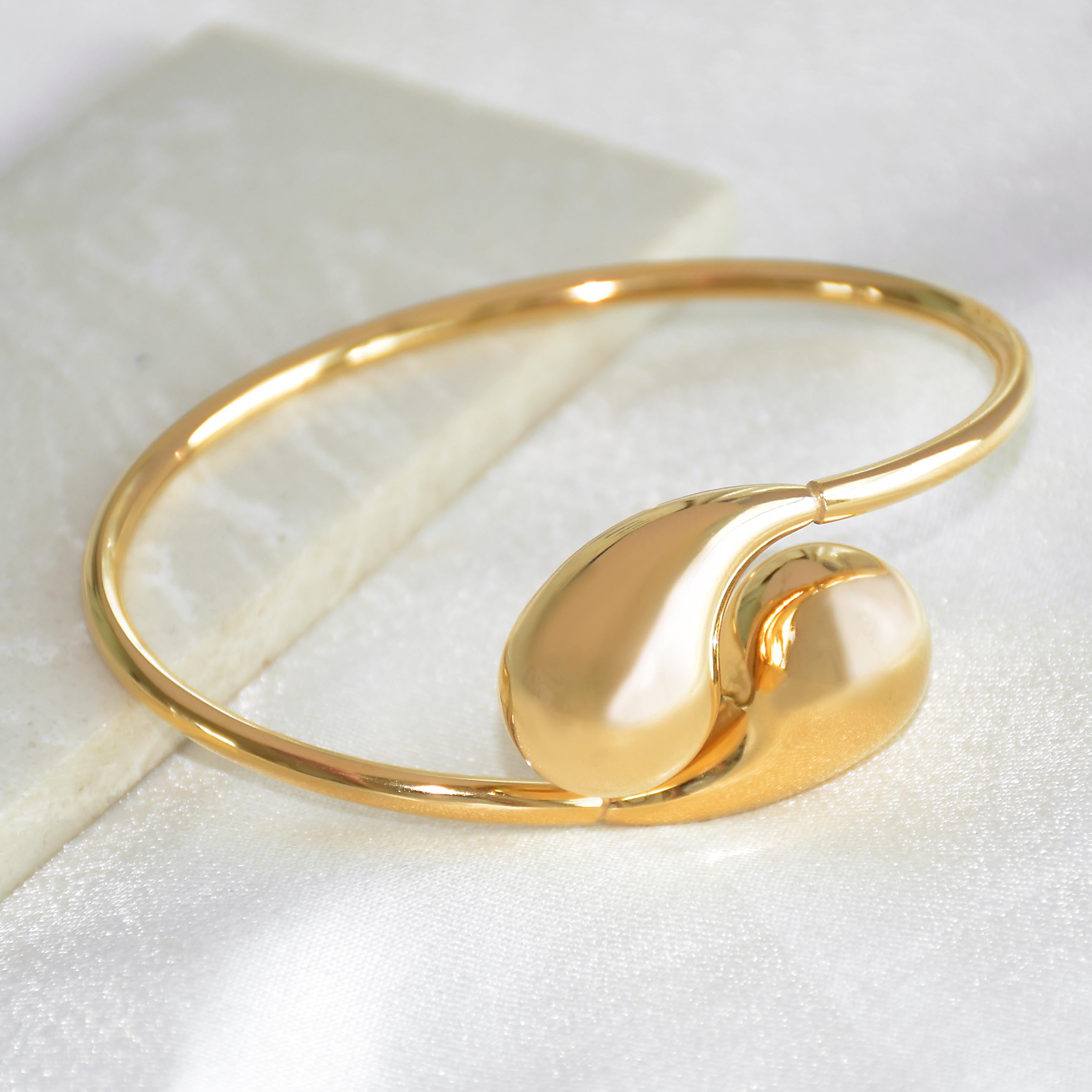 Tear Drop Bangle