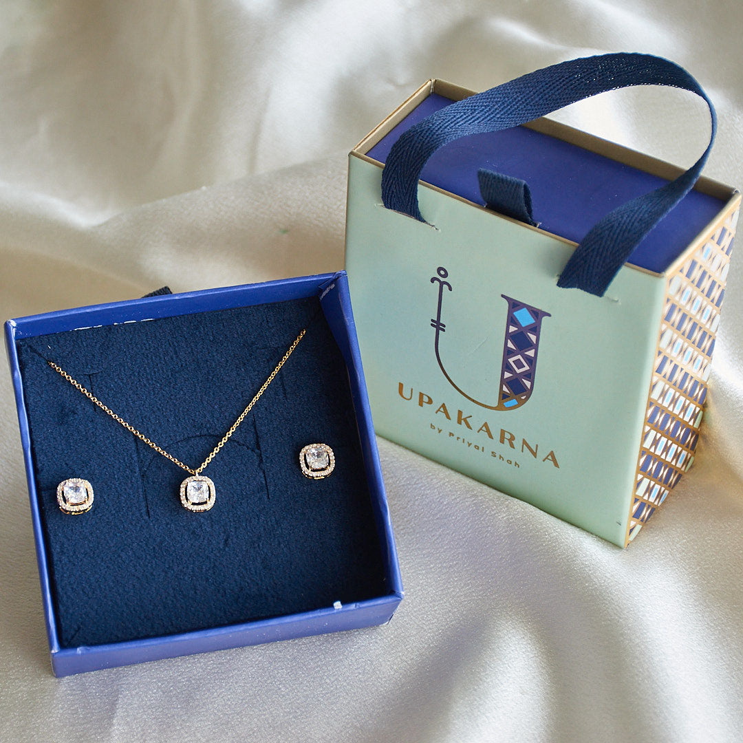 Square Diamond Necklace Gift Set