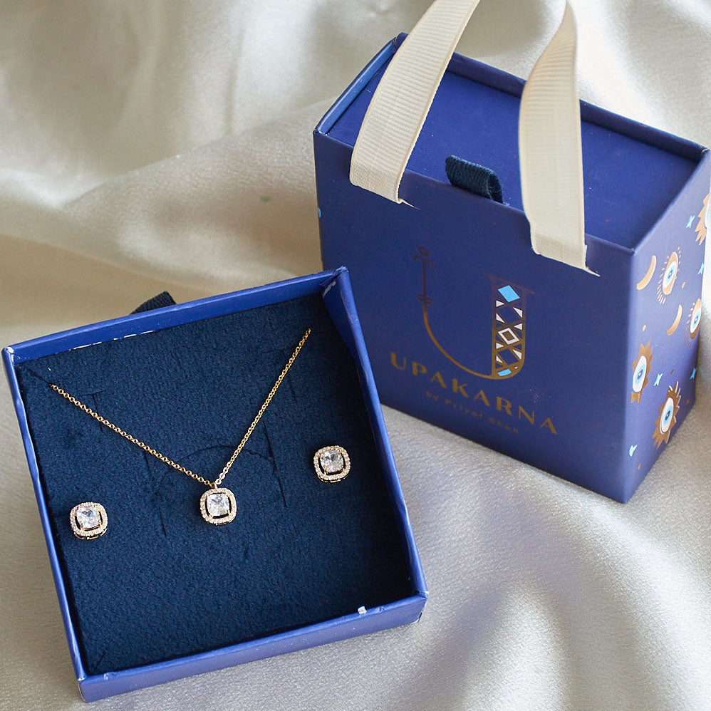 Square Diamond Necklace Gift Set