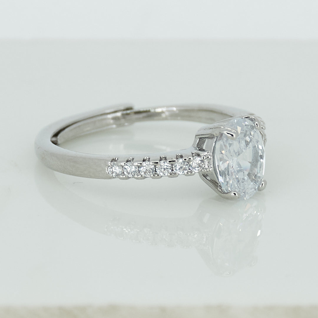 Classic Oval Diamond Ring