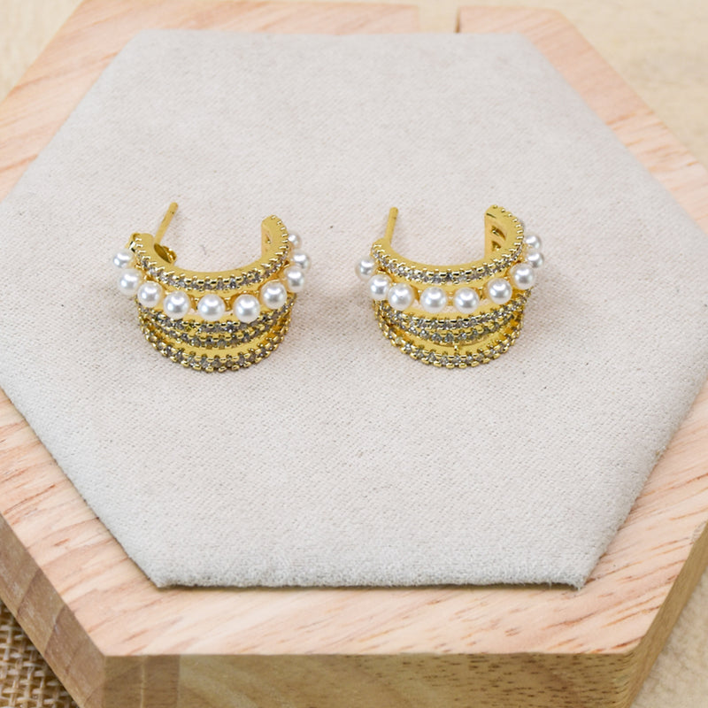 Trinket Pearl Hoops