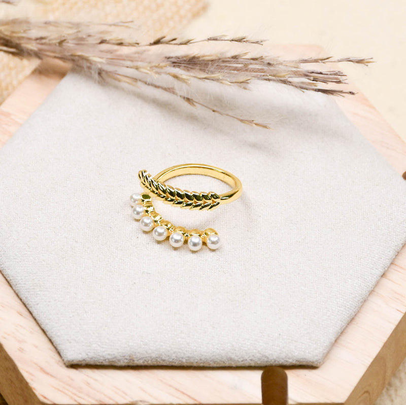 Dual Pearl Feather Ring