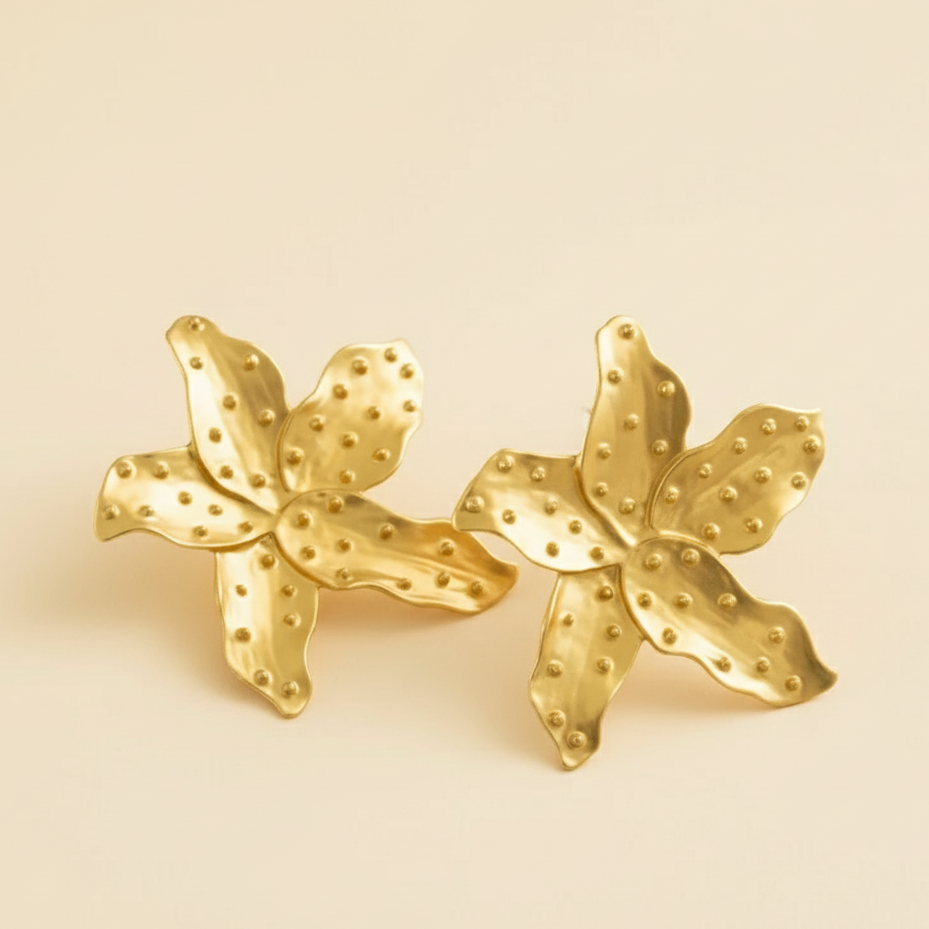 Flower Spotted Earrings