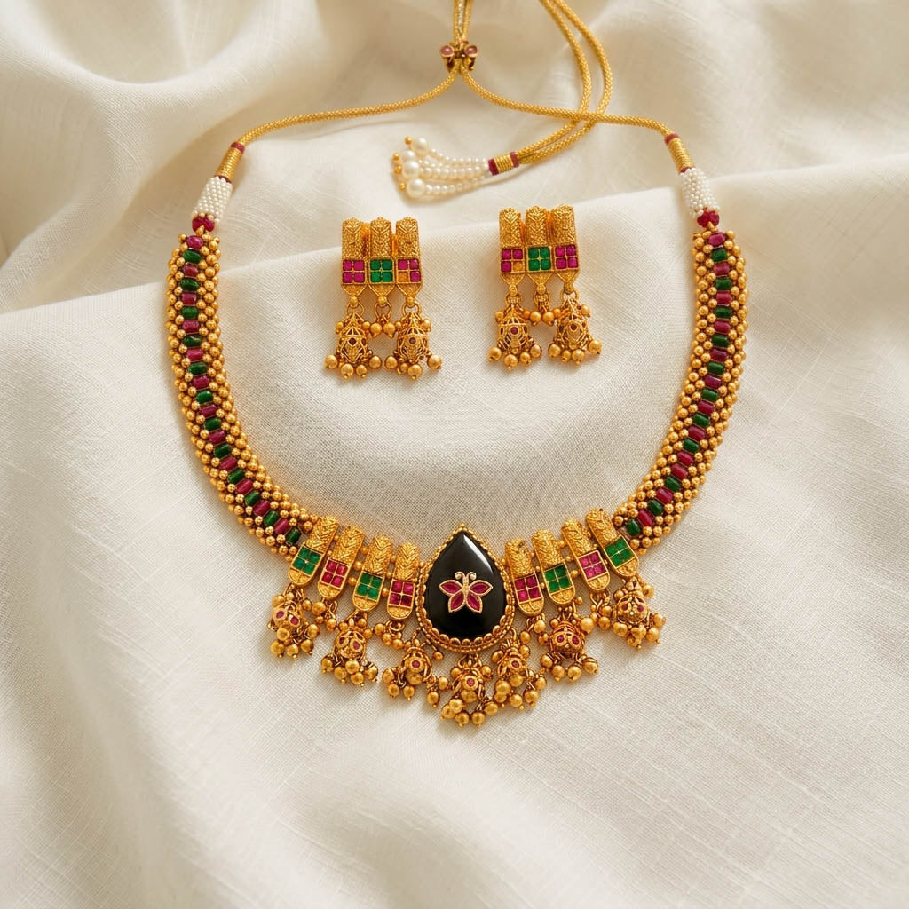 Chandrika Necklace Set