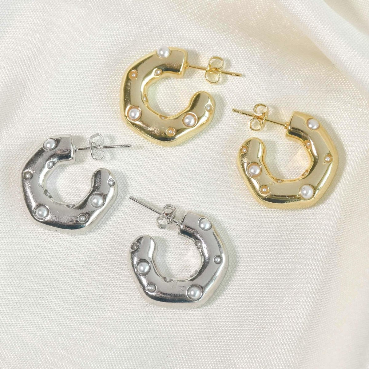 Abstract Pearl Hoop Earring - Upakarnaproduct_type