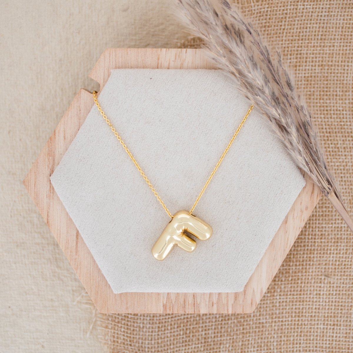 Balloon Initial Necklace - Upakarnaproduct_type