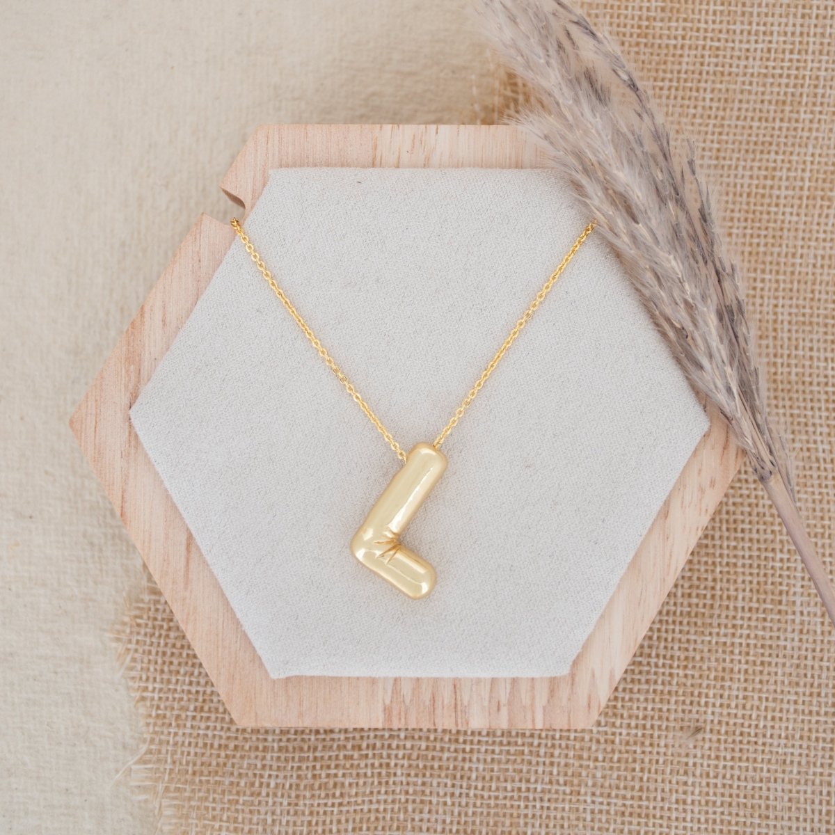 Balloon Initial Necklace - Upakarnaproduct_type