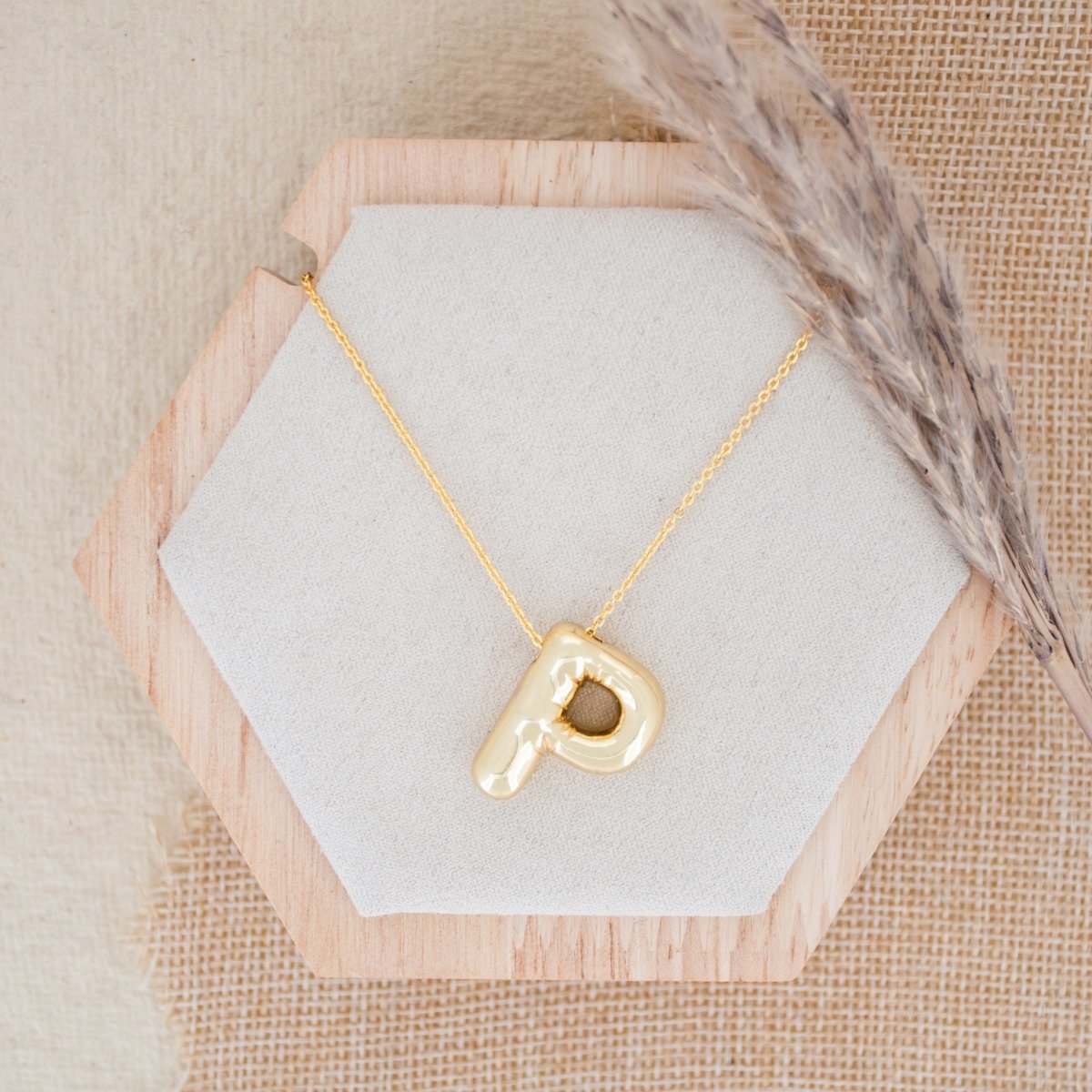 Balloon Initial Necklace - Upakarnaproduct_type