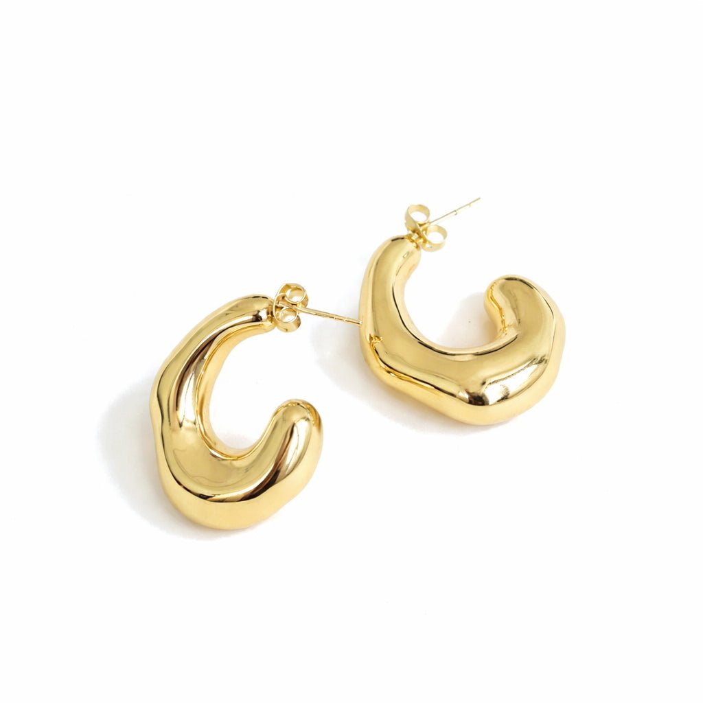 Big Bold U Shaped Earrings - Upakarnaproduct_type