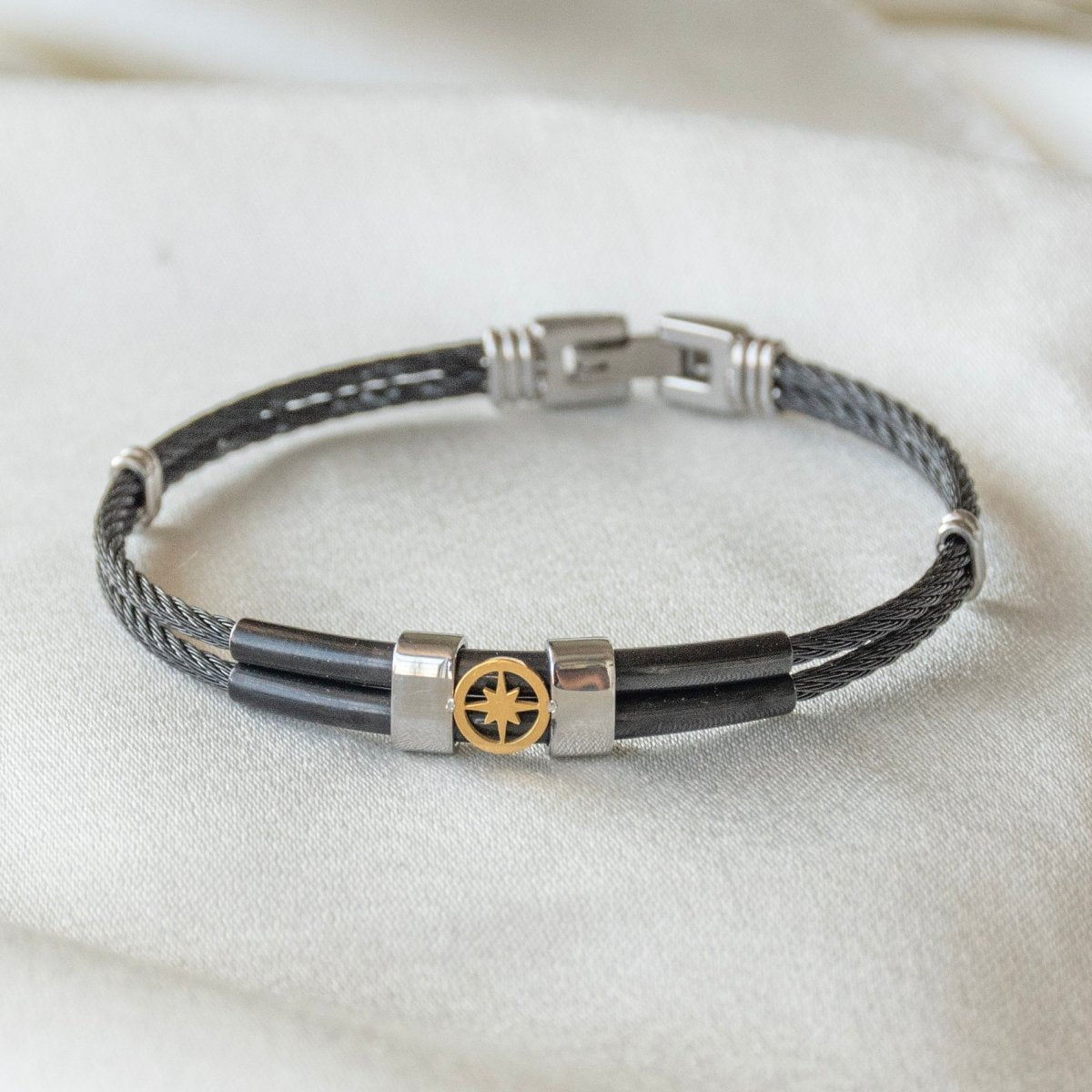 Bold Link Men Kada - Upakarnaproduct_type