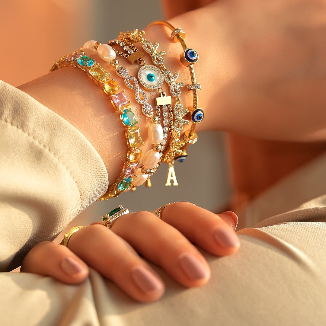 Bow Love Tennis Bracelet - Upakarnaproduct_type