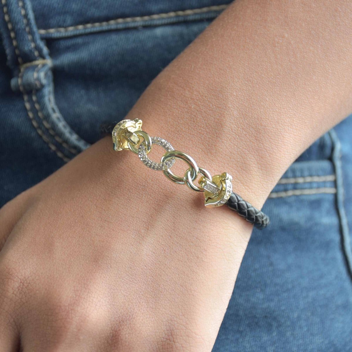 Braided Chain Bracelet - Upakarnaproduct_type
