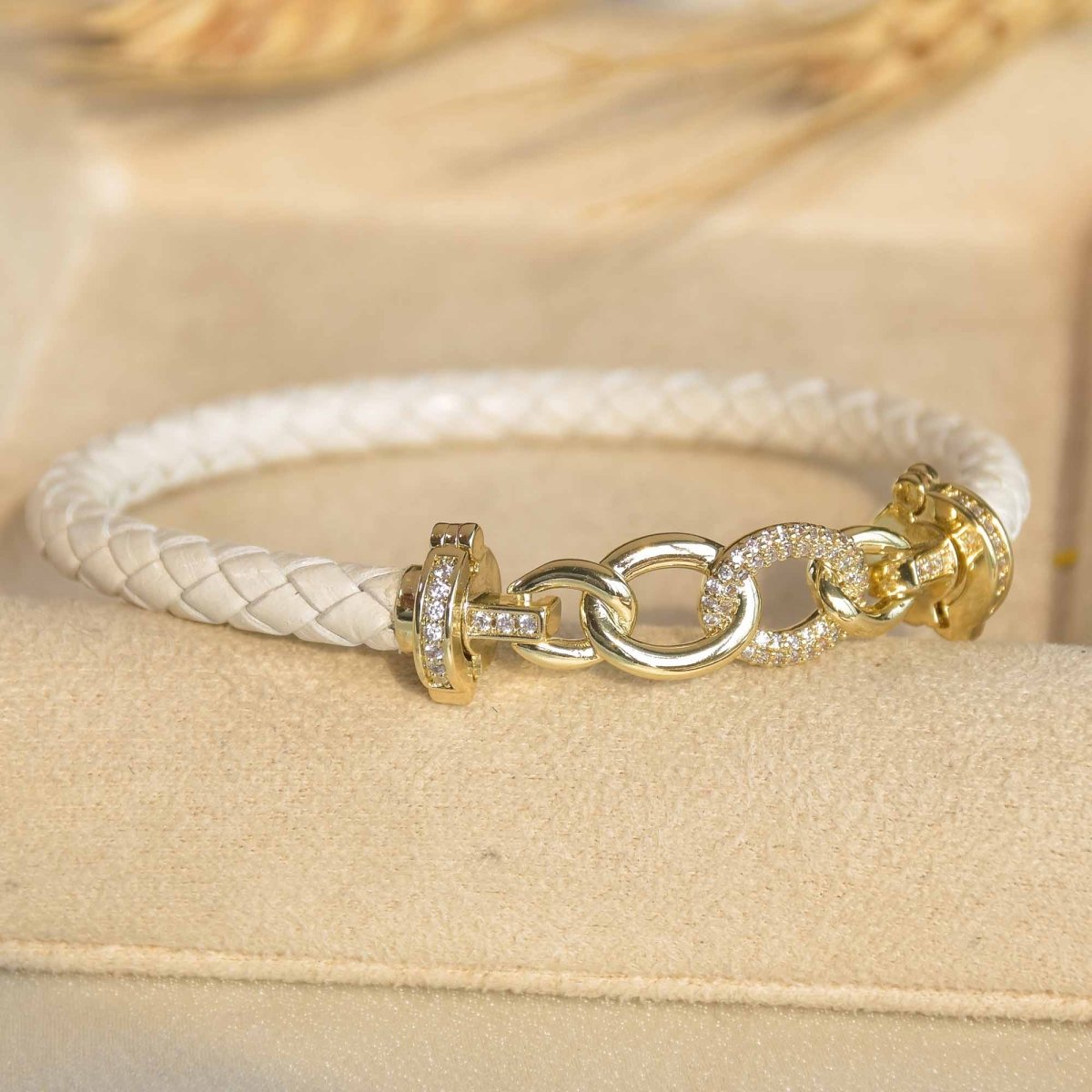 Braided Chain Bracelet - Upakarnaproduct_type
