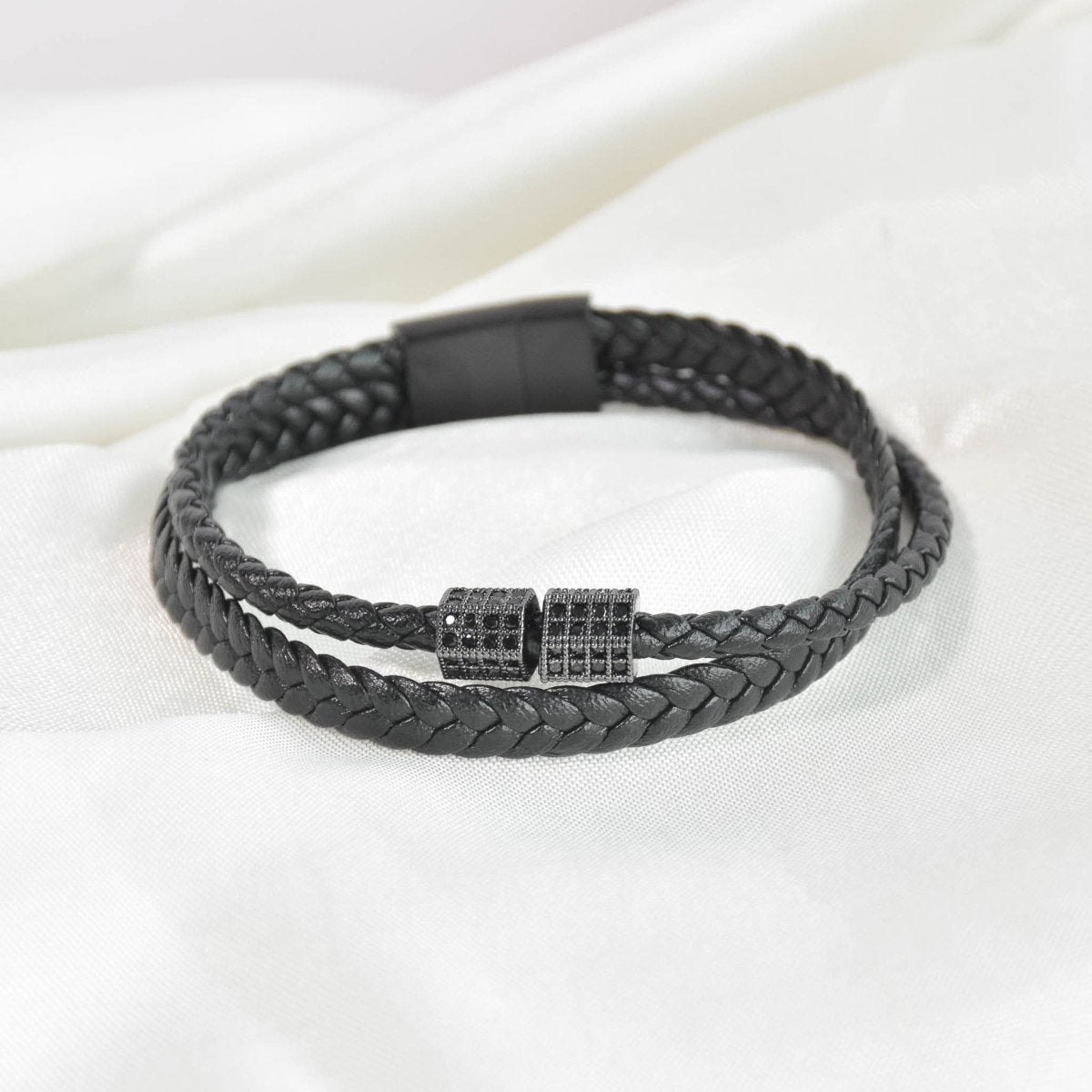 Braided Onyx Mens Bracelet - Upakarnaproduct_type