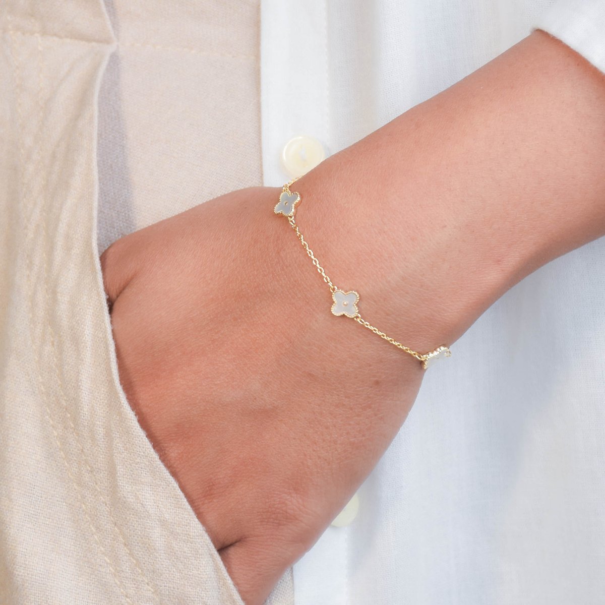 Classic Clover Link Bracelet - Upakarnaproduct_type