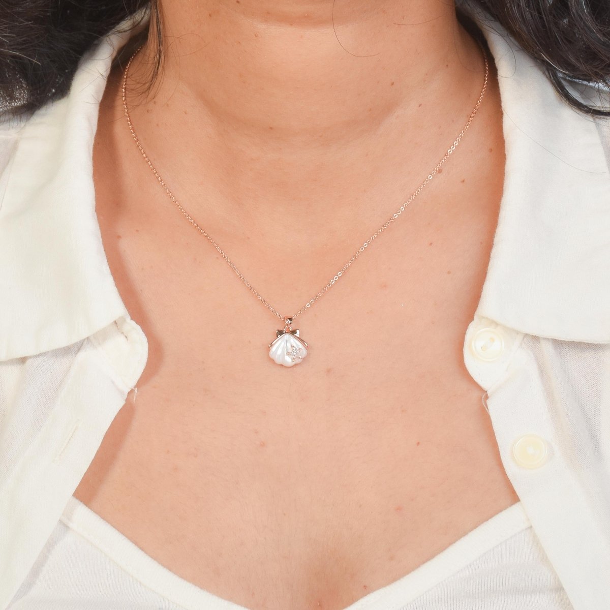 Coastal Shell Necklace - Upakarnaproduct_type