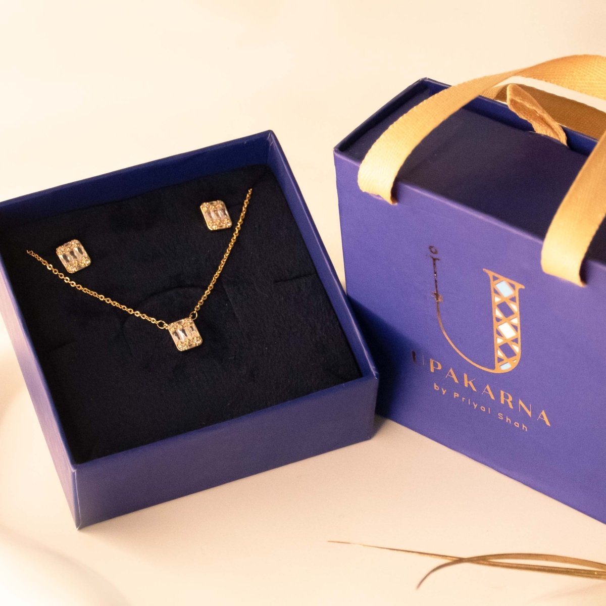 Crystal Studded Rectangular Necklace Gift Set - Upakarnaproduct_type