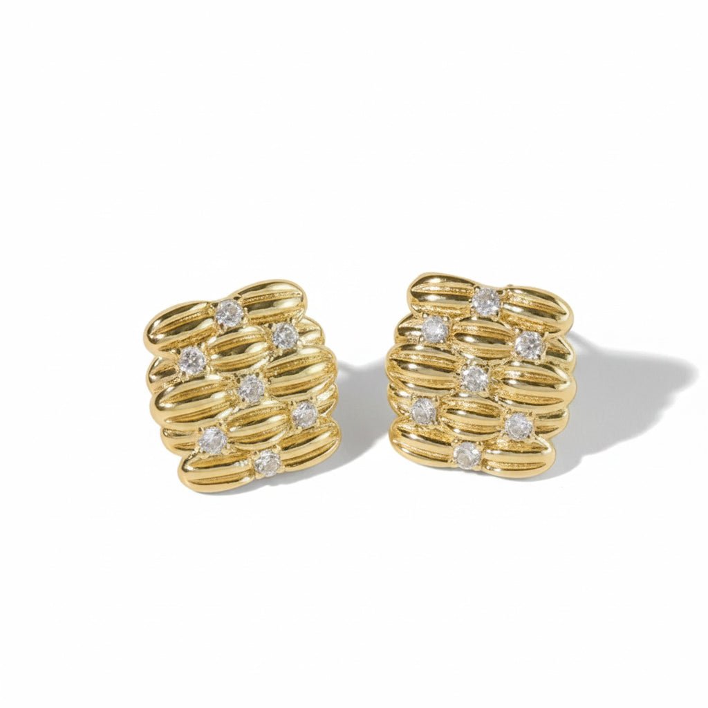 Diamond Dust Square Earring - Upakarnaproduct_type