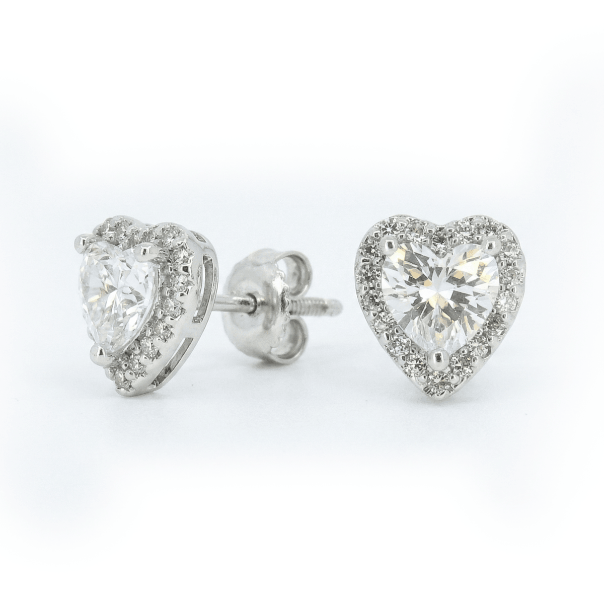 Diamond Heart Studs - Upakarnaproduct_type
