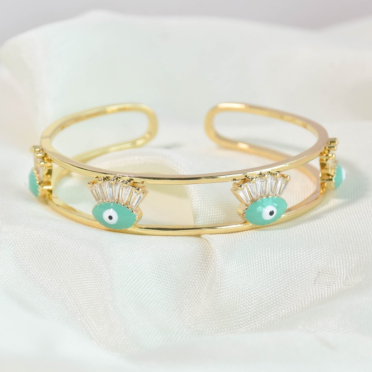 Divine Evil Eye Bangle - Upakarnaproduct_type