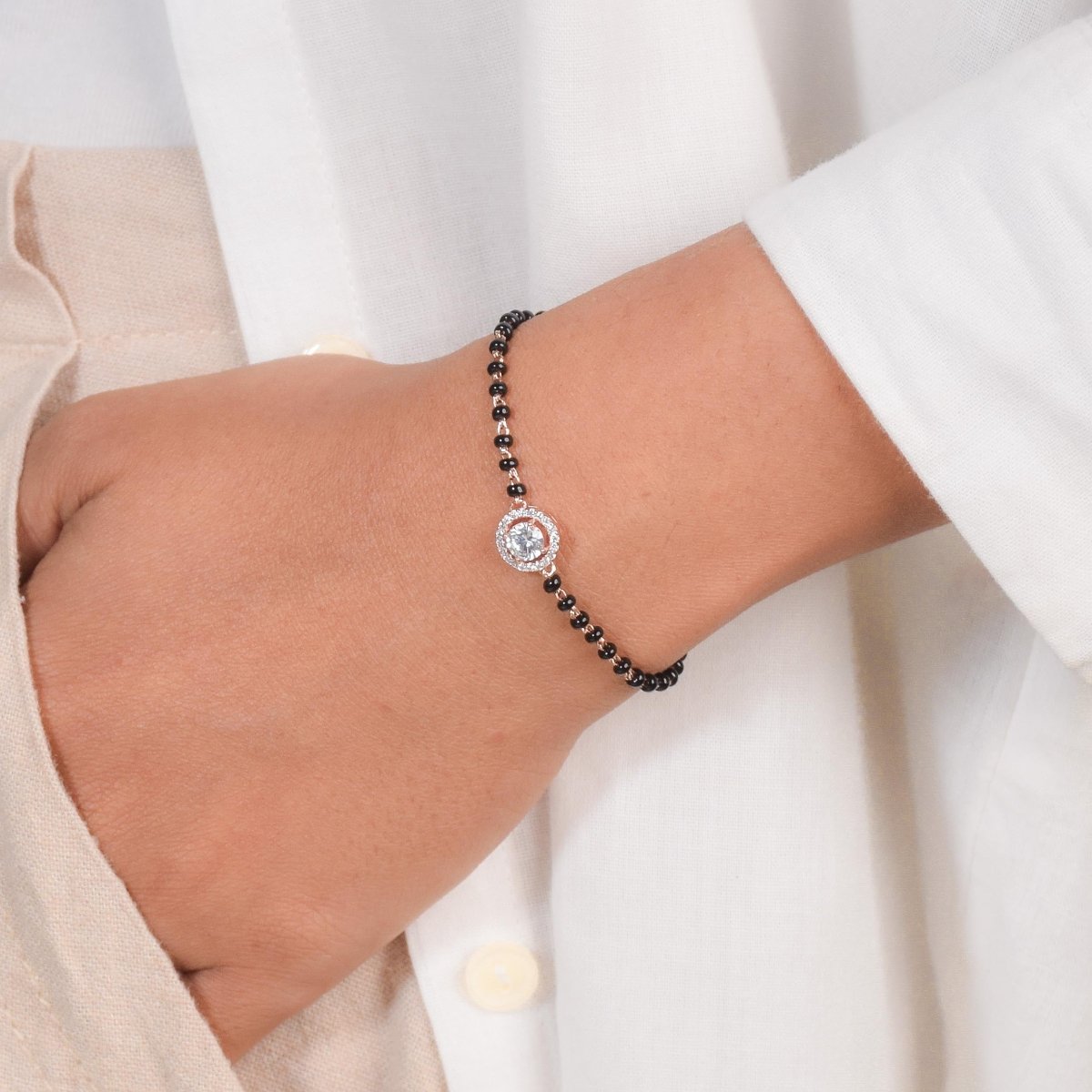 Eternal Circle Mangalsutra Bracelet - Upakarnaproduct_type