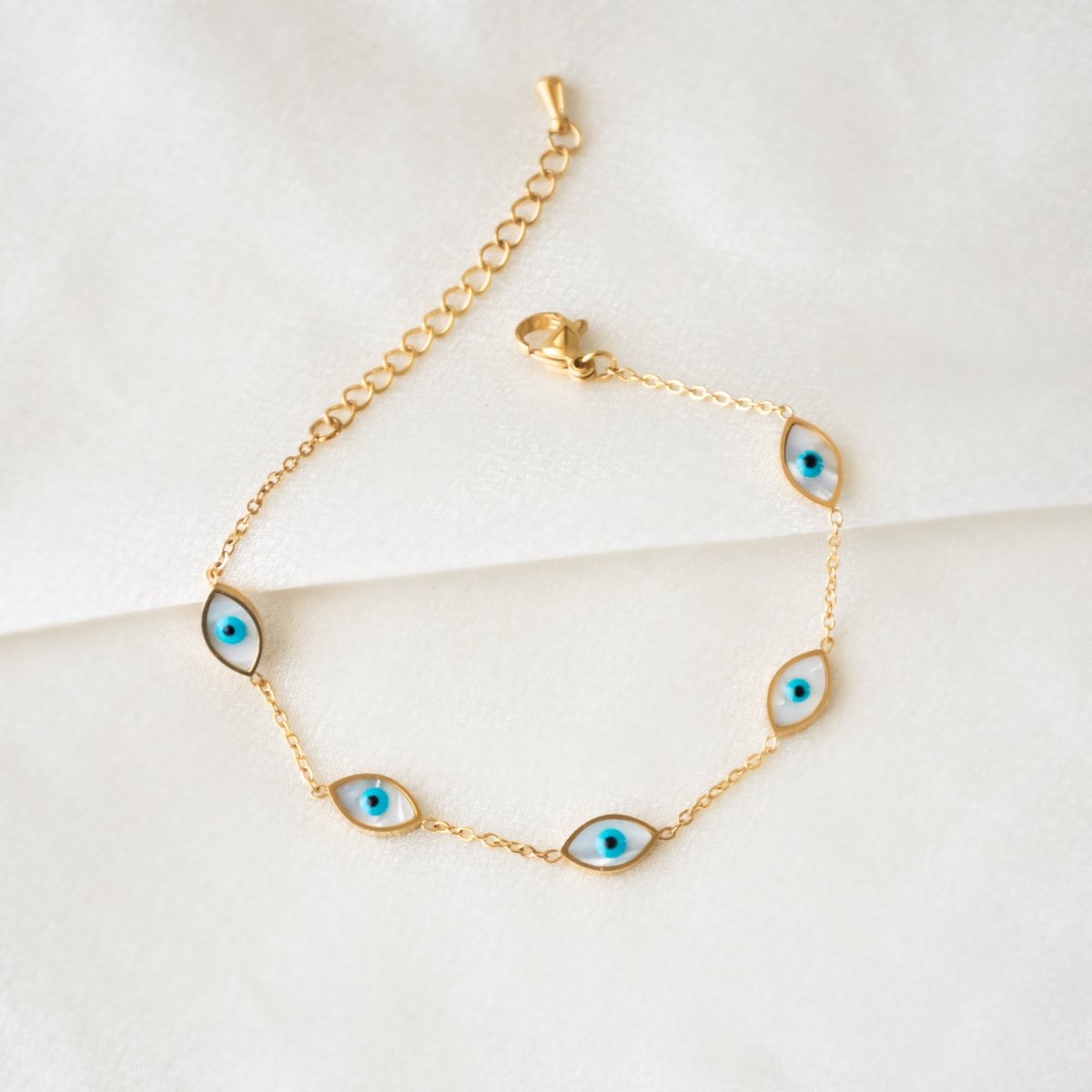 Eye Shaped Evil Eye Bracelet - Upakarnaproduct_type