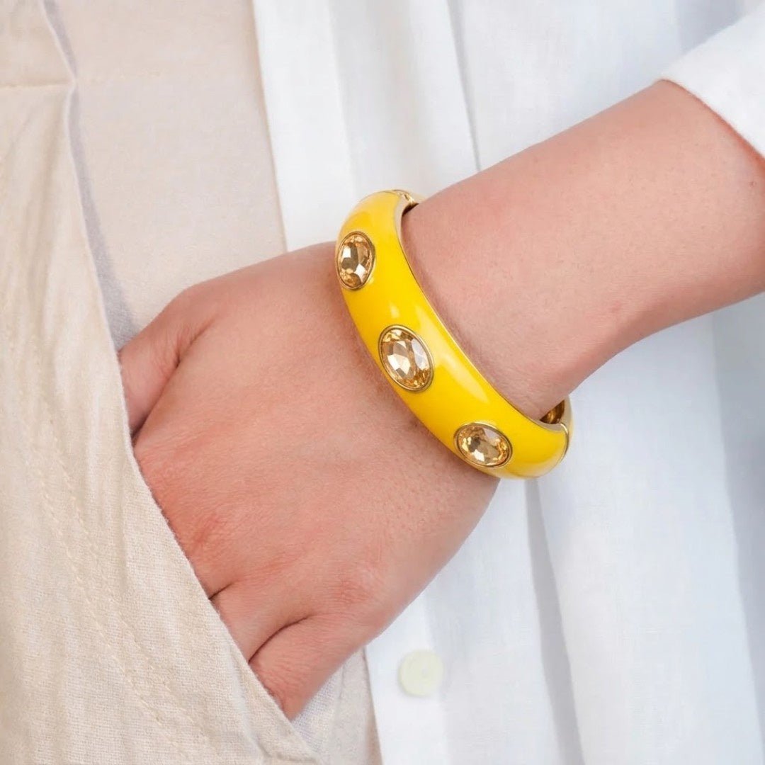 Gilded Crystal Loop Bangle - Upakarnaproduct_type