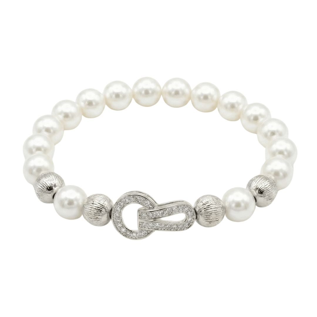 Glimmering Interlock Pearl Bracelet - Upakarnaproduct_type